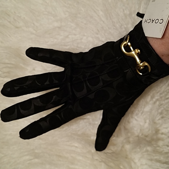 Coach black suede logo gloves. NWT. Vintage. Size 6.5 - Picture 8 of 8
